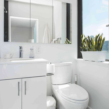 Black and White Bathroom design - Contrast