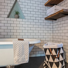 Bandera House Bathroom