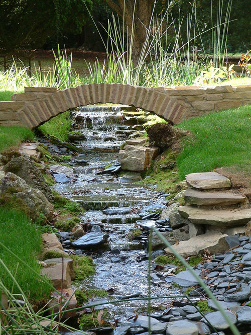 Garden Stream | Houzz