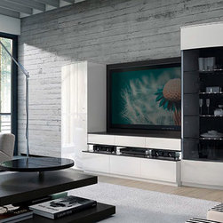 AVANTGARDE - Products