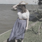 Naomi B's photo