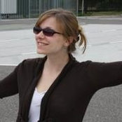 Hillary Trew Maneas foto