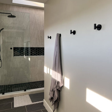 Allied Gardens Bathroom Remodel