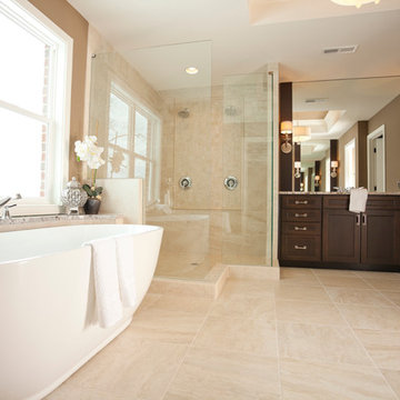 Transitional Boxwood Master Bathroom