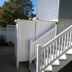 Shower enclosure, changing room, railing and steps - Outdoor Structures