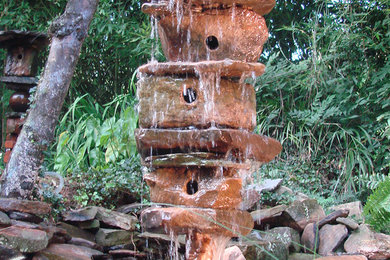 Design ideas for a rustic backyard landscaping in Nashville.