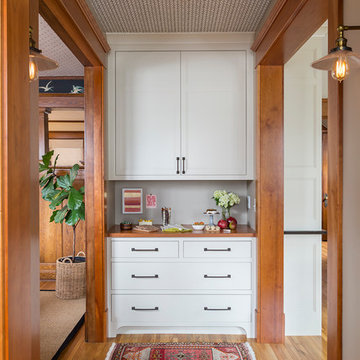 ASHLAND MUDROOM + DROP ZONE