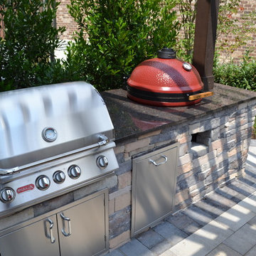 Outdoor Kitchen