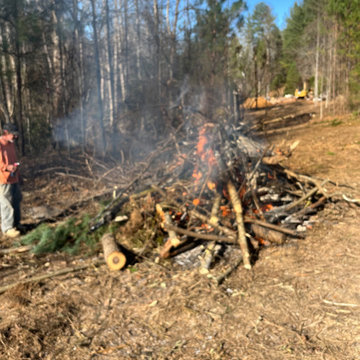 Landscaping , yard clean up trash and debris