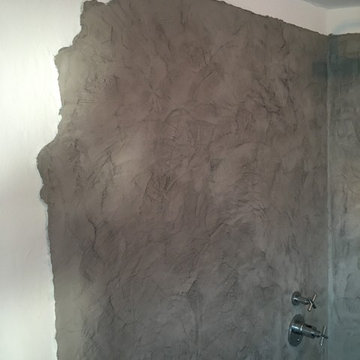 Duschbad mit fugenlosem Designbelag