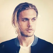 Chris Brown's photo