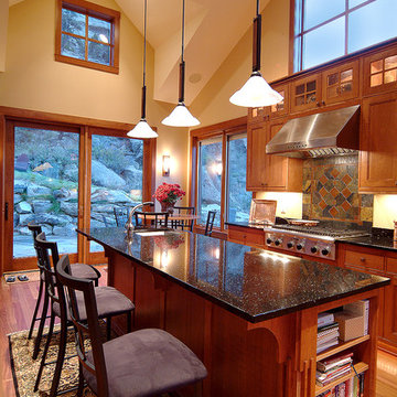 CASTLEWOOD RESIDENCE