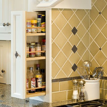 spice pull-out