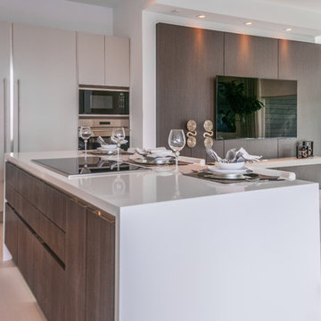 Wood panels match up perfectly with high gloss white - Kitchen Island&Wall Panel