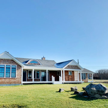 Sprawling Seaside Home