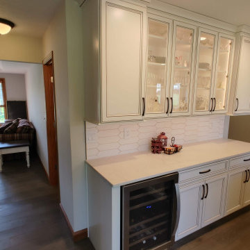 Kitchen Major Remodel Geneseo, IL Koch Ivory Umber Highlights MSI Quartz
