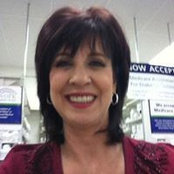Mindy Lester's photo