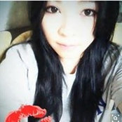 Minji Lee's photo