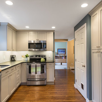 Boxborough Transitional Contemporary Kitchen