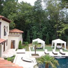 POOL / BACKYARD