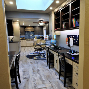 Warm-tone Kitchen