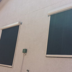 Exterior Elements Retractable Shade Screen with Somfy Motors - Window Blinds