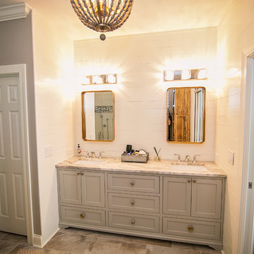 Franklin Bathroom and Bedroom
