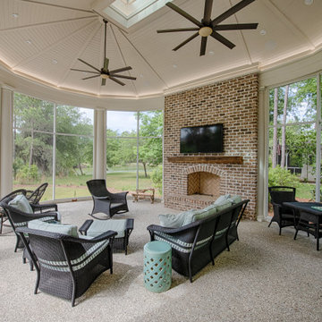 Circular Screened Porch