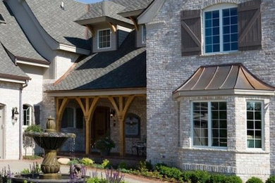Exterior home idea in Detroit