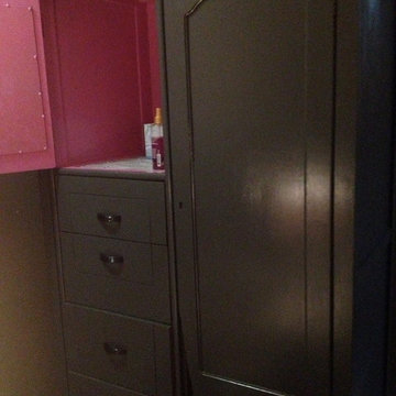 Redo of Small Bathroom from College boy's to Adult's