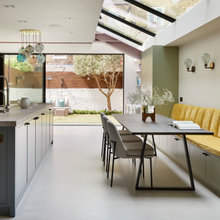 Houzz Tour: Bold Colour and a New Layout Revive a Victorian House