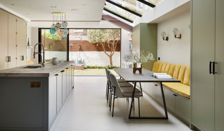 Houzz Tour: Bold Colour and a New Layout Revive a Victorian House