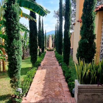 Hacienda Las Tapias - The Mediteranean Walk