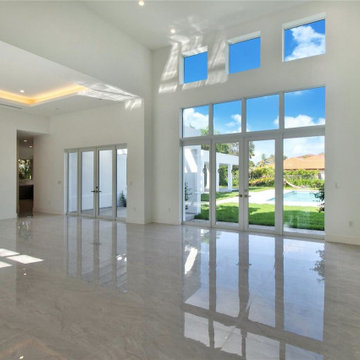 Contemporary Home - 02
