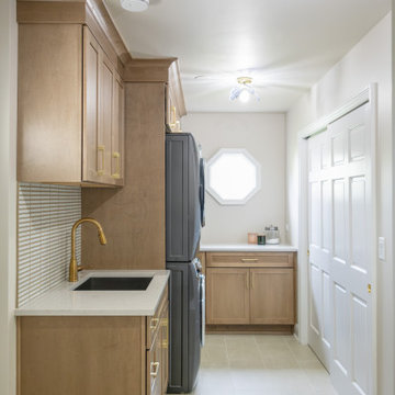 Mundelein Laundry Room