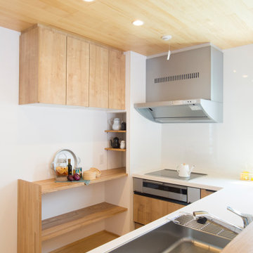 香川県に建つ、「木のぬくもりを感じる家」のキッチン