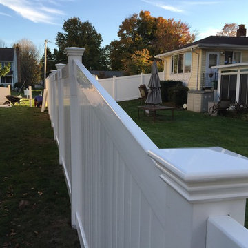 Newington| 4' Premium PVC Yard Enclosure