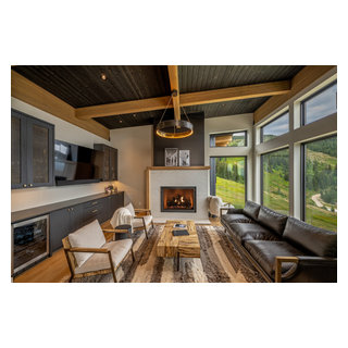 A Modern Ski Cabin - Rustic - Living Room - Seattle - by MB Builders ...