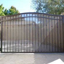 Gate