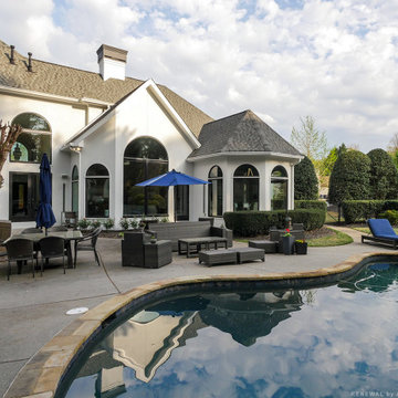 New Black Windows in Spectacular Home - Renewal by Andersen Georgia