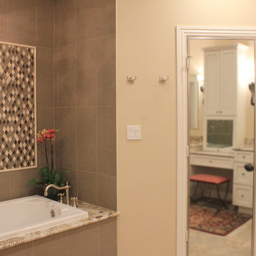 Bellair Traditional Master Bath