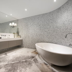 apaiser Haven Bath with Base - Bath Products