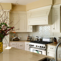 Cape Neddick, ME - Traditional - Kitchen - Kitchen Cabinetry