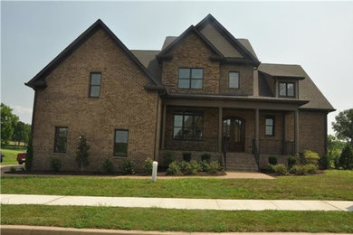 Trendy home design photo in Nashville