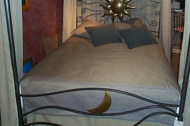 Sun and Moon Iron Bed