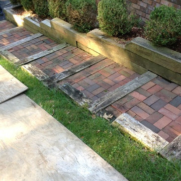 Hardscape - Retaining Wall Step Replacement