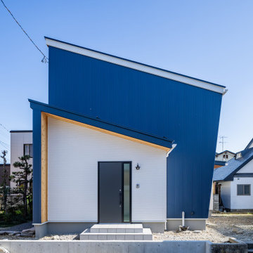 吹き抜け優しい光が差し込む高性能住宅