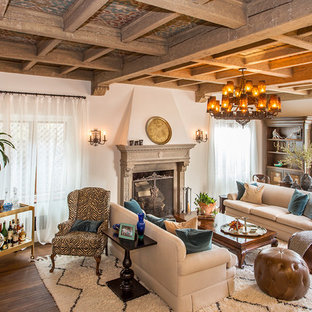 Example of a tuscan living room design in Los Angeles