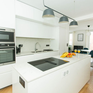 UpperKey Spacious Parisian Kitchen