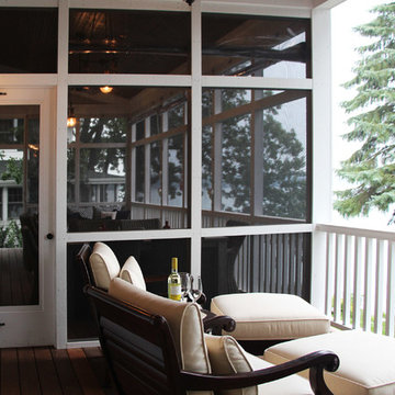 Vintage cottage on the lake